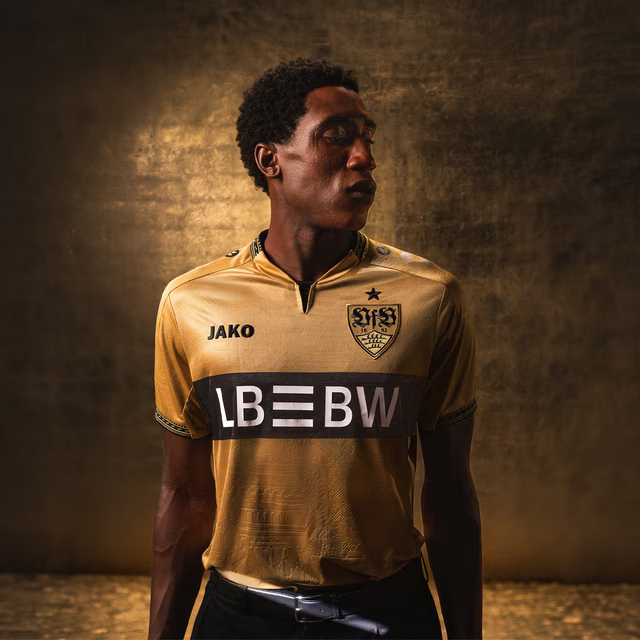 VfB Auswärtstrikot gold 26/27