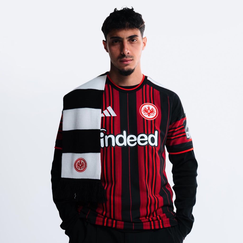 Eintracht Frankfurt - Trikot Heim 26