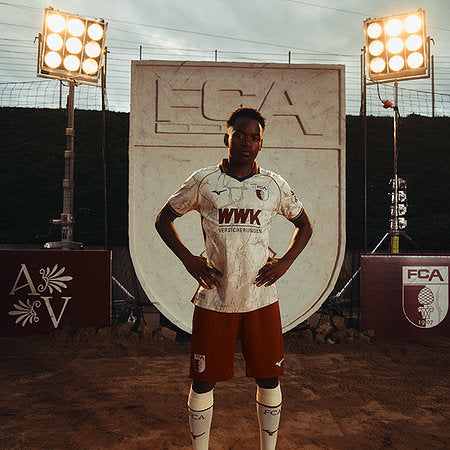 FCA-Heimtrikot 26/27
